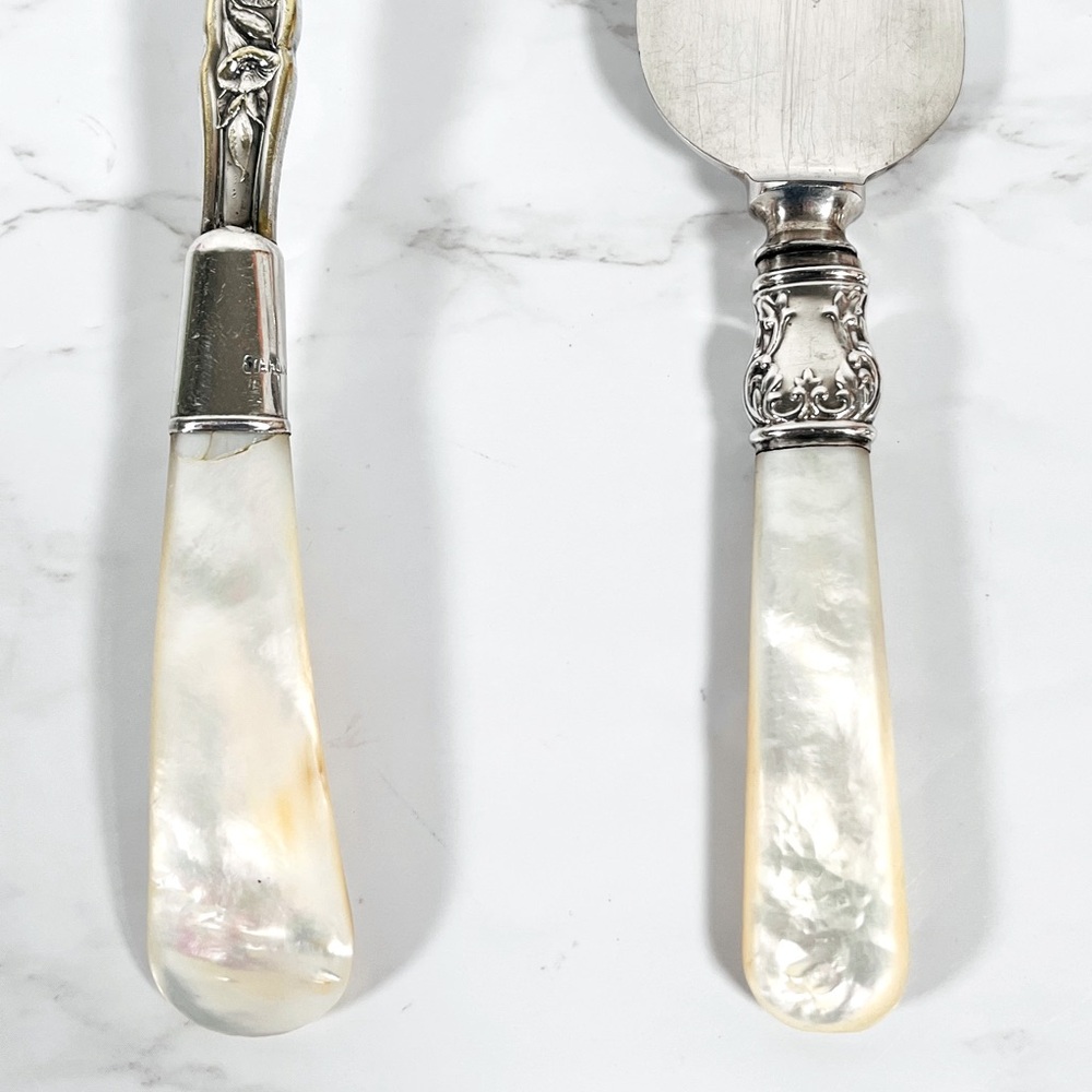 Vintage Silver Plated Serving Set With Porcelain Handles & Storage Sleeves - Picture 2 of 10